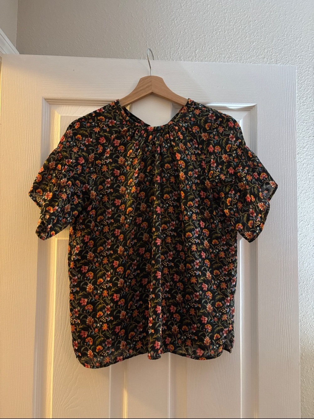 LOFT Black Floral Short Sleeve Blouse